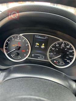 نیسان سێنترا